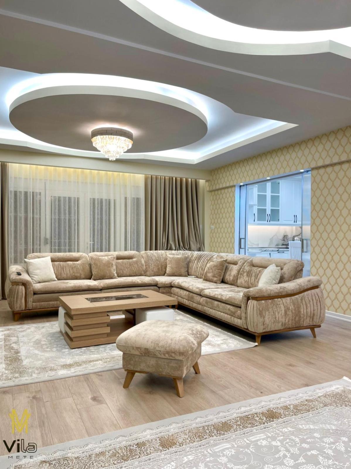 Mete Apartment's